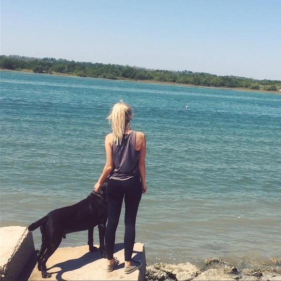 Meet your Posher, Katie - Picture 1 of 1